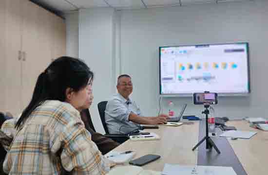 Cuộc họp chia sẻ trường hợp nhà máy xi măng